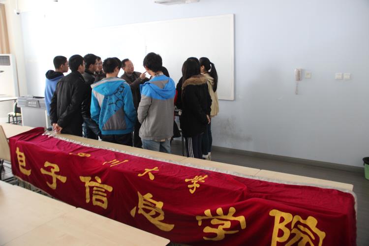 光电讲座2.jpg